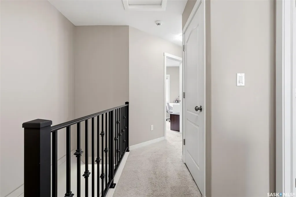 1209 Grey Street Regina SK S4T 1G7