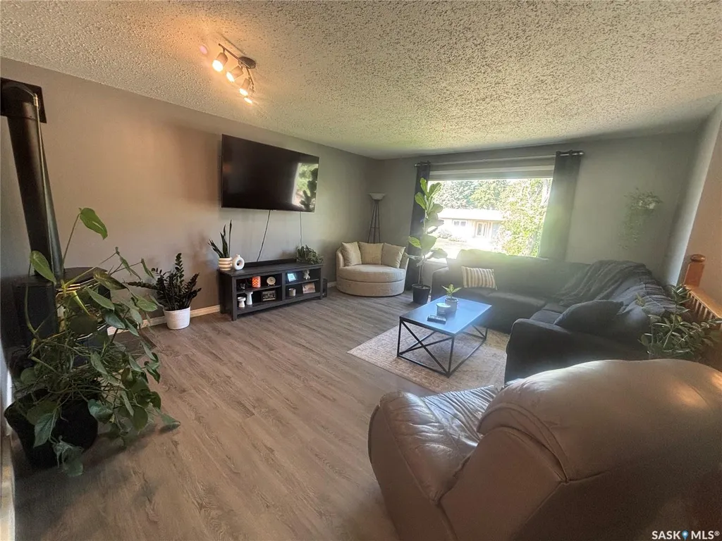 203 Caskey Drive Melfort SK S0E 1A0