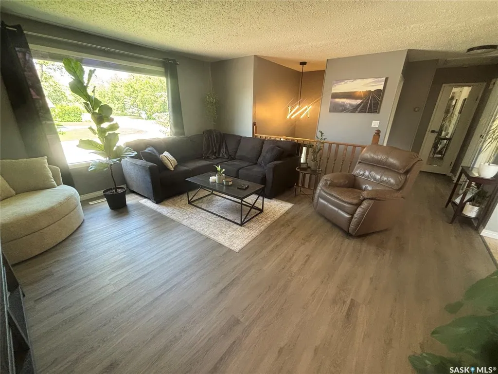 203 Caskey Drive Melfort SK S0E 1A0