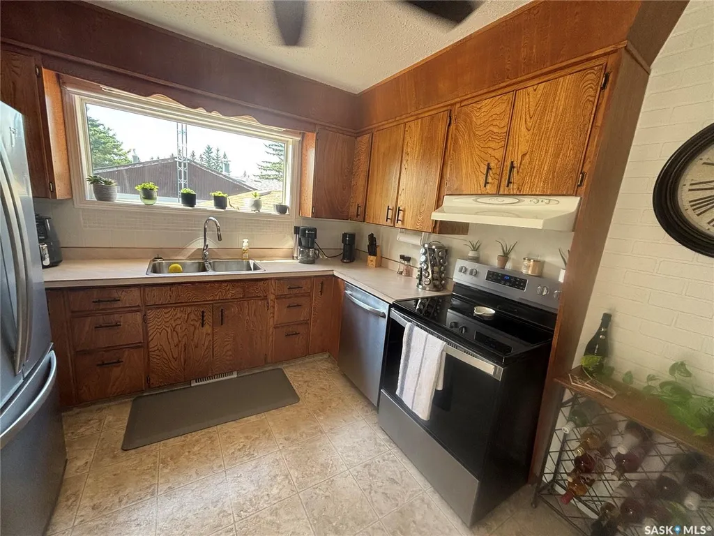203 Caskey Drive Melfort SK S0E 1A0