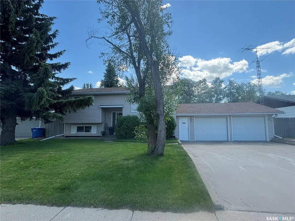 203 Caskey Drive Melfort SK S0E 1A0