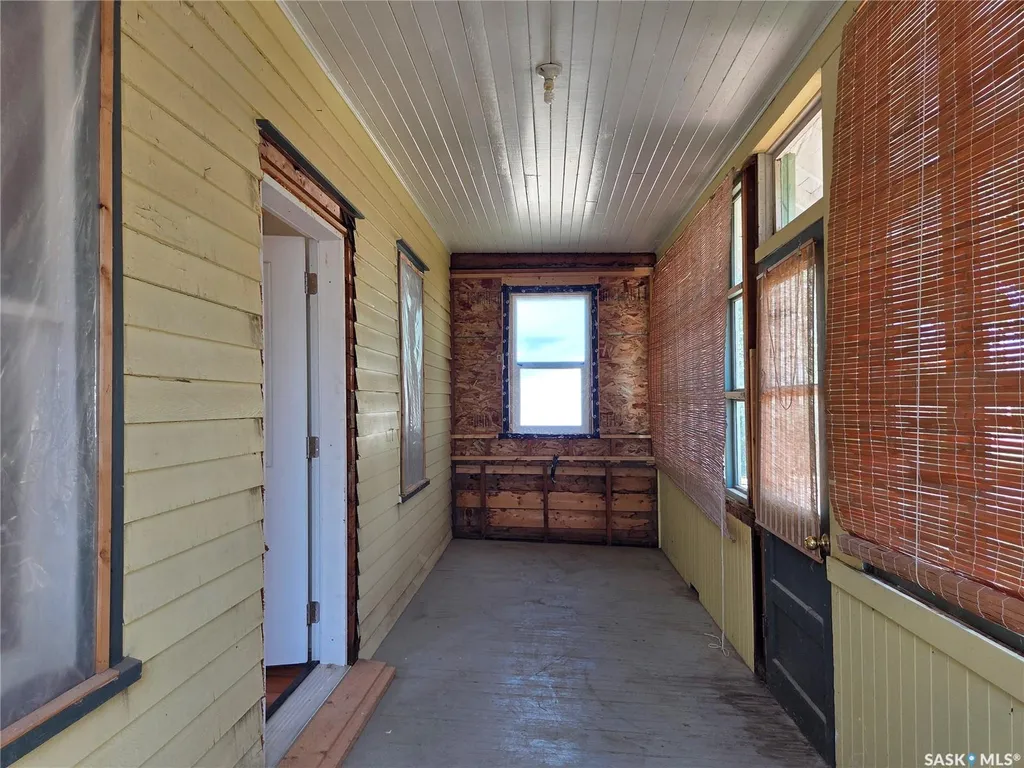 304 1st Avenue Craik SK S0G 0V0