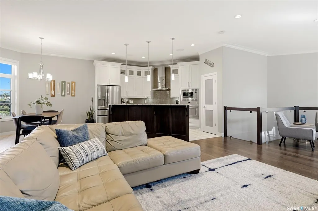 4410 Sage Crescent E Regina SK S4V 3H7