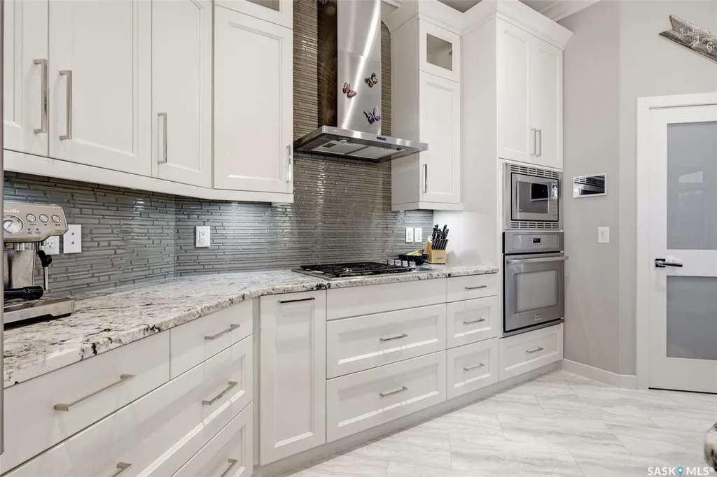 4410 Sage Crescent E Regina SK S4V 3H7