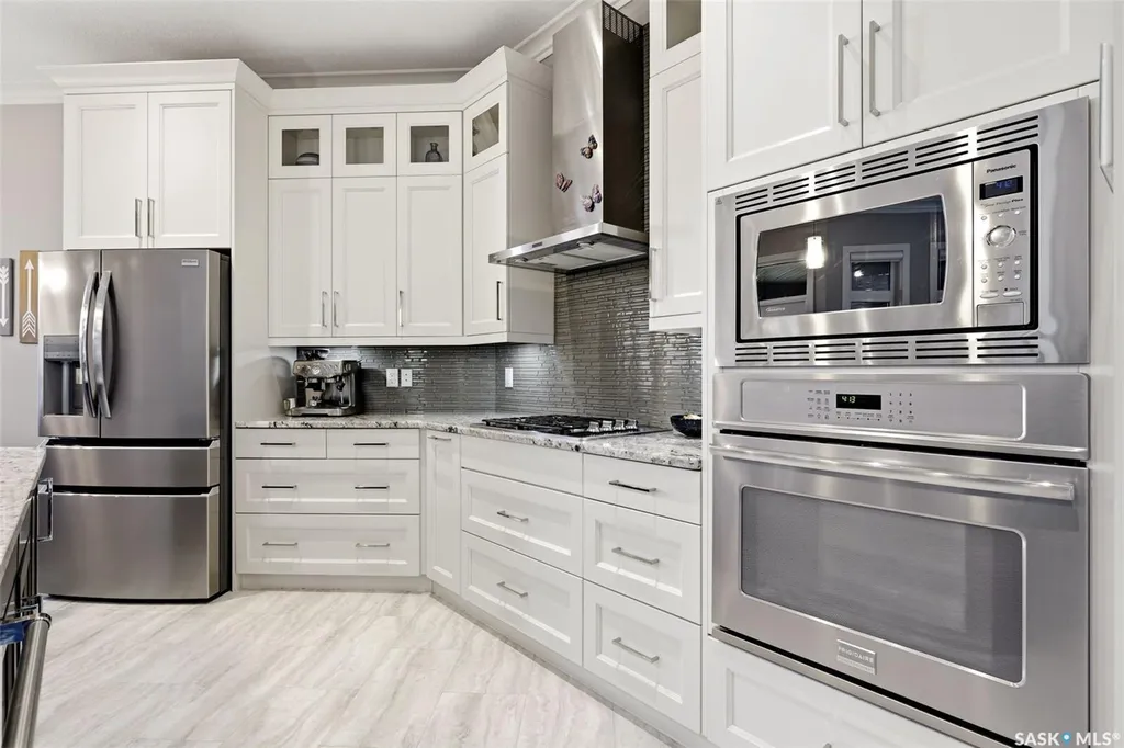 4410 Sage Crescent E Regina SK S4V 3H7