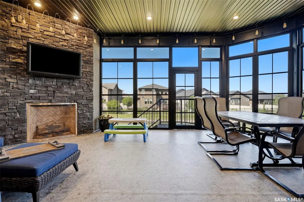 4410 Sage Crescent E Regina SK S4V 3H7