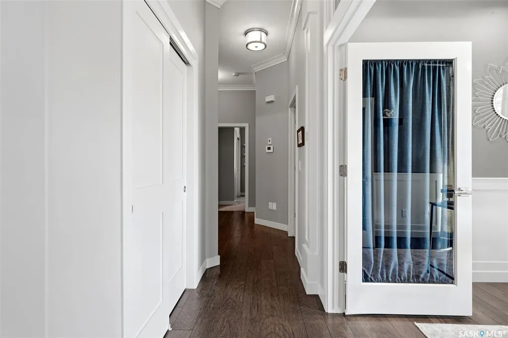 4410 Sage Crescent E Regina SK S4V 3H7
