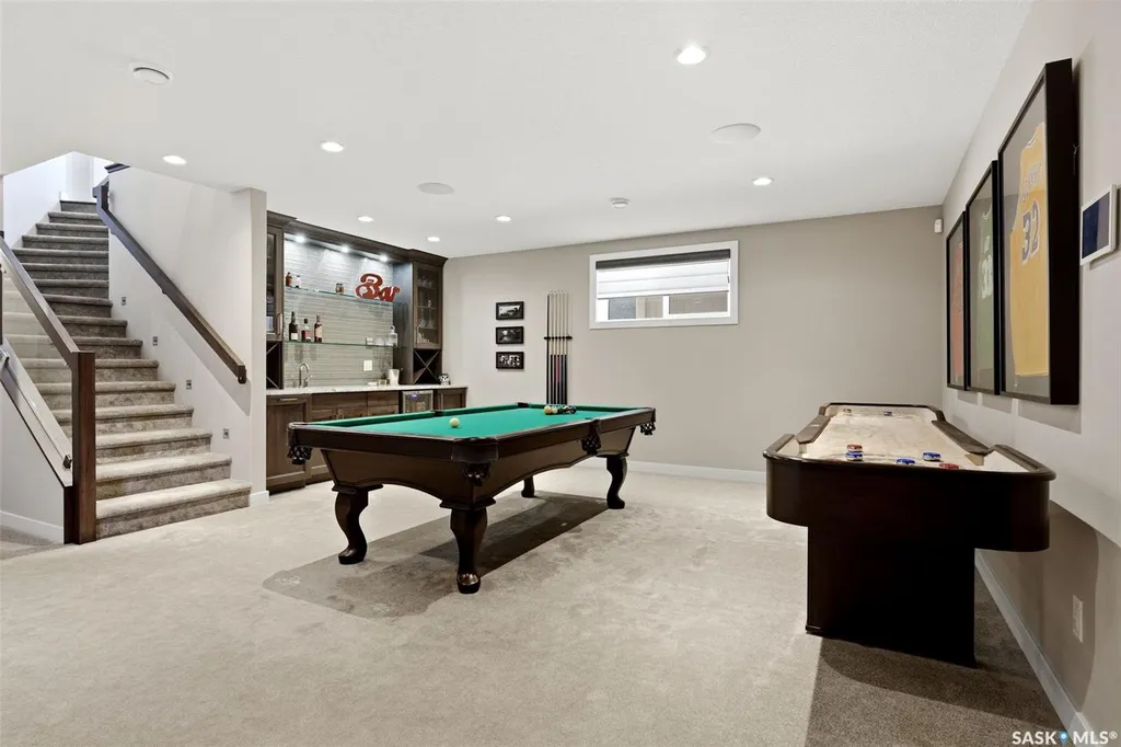 4410 Sage Crescent E Regina SK S4V 3H7
