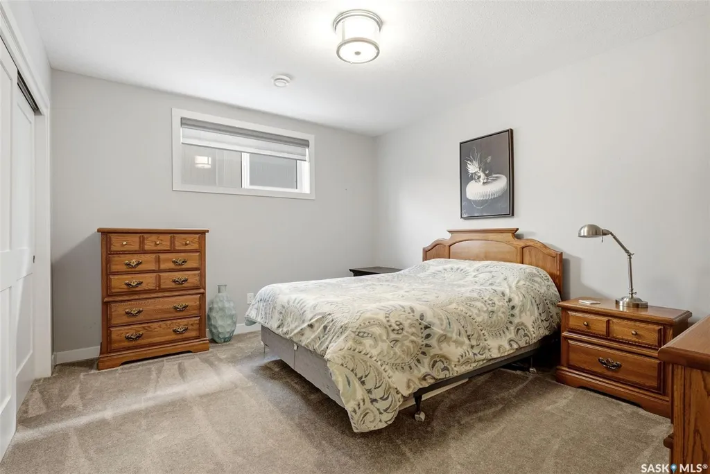 4410 Sage Crescent E Regina SK S4V 3H7