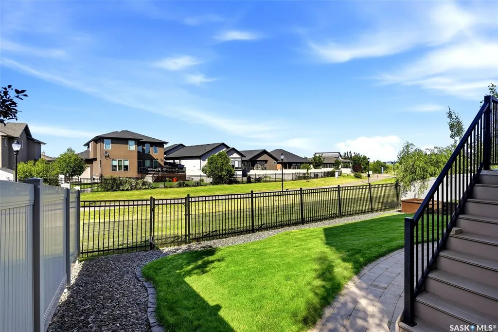 4410 Sage Crescent E Regina SK S4V 3H7
