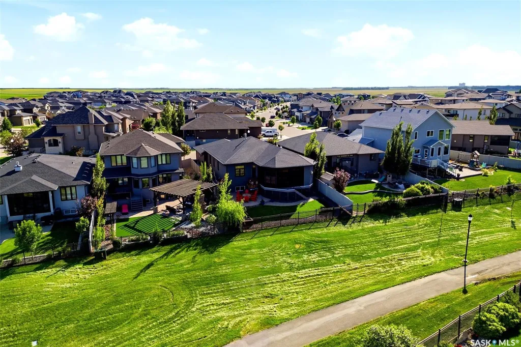 4410 Sage Crescent E Regina SK S4V 3H7