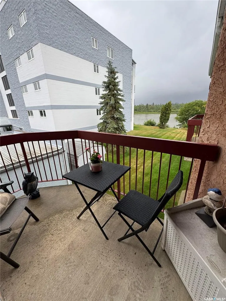 532 River Street E Prince Albert SK S6V 0A6