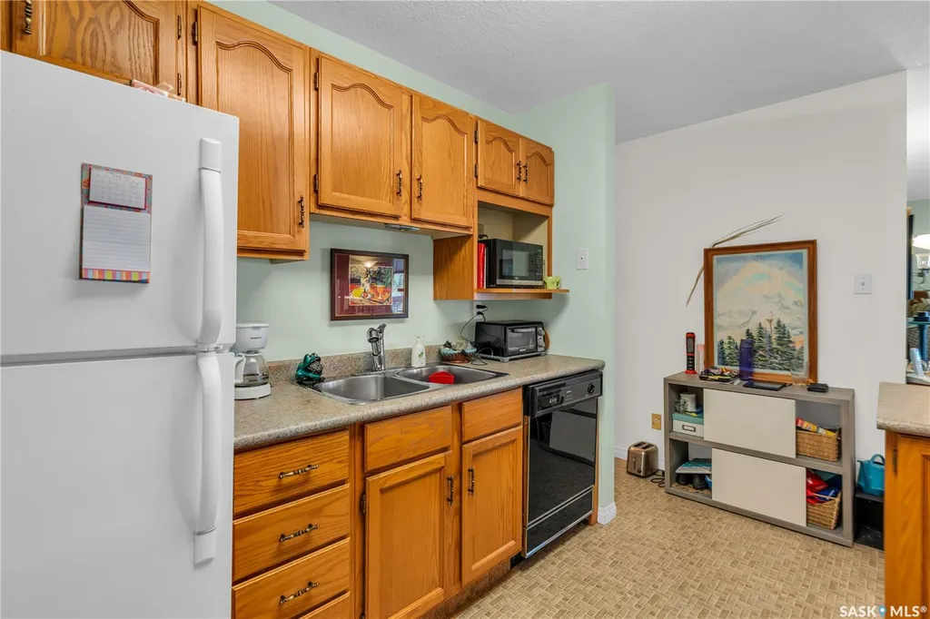 532 River Street E Prince Albert SK S6V 0A6