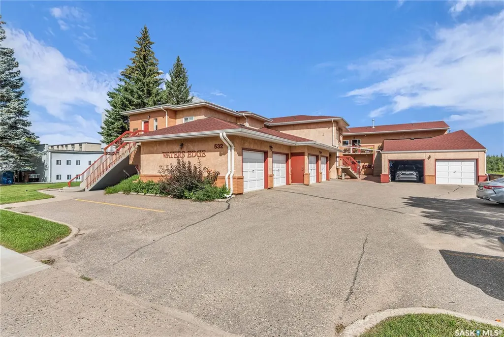 532 River Street E Prince Albert SK S6V 0A6