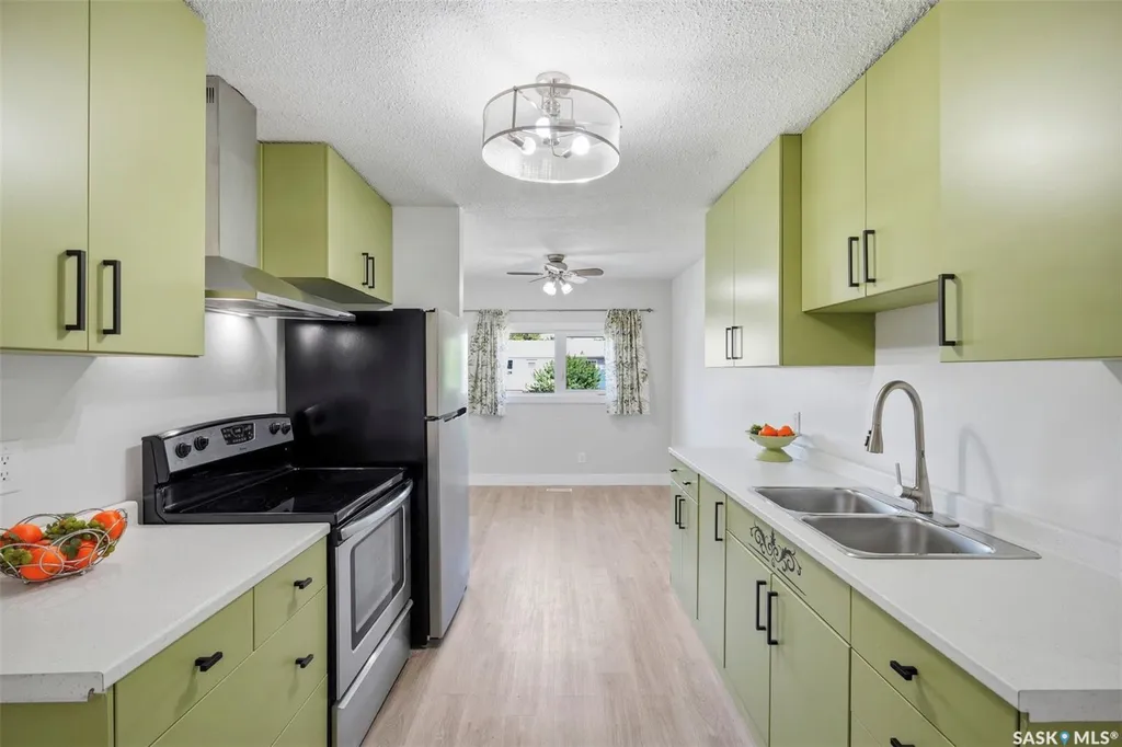 1919 14th Street W Prince Albert SK S6V 3P3