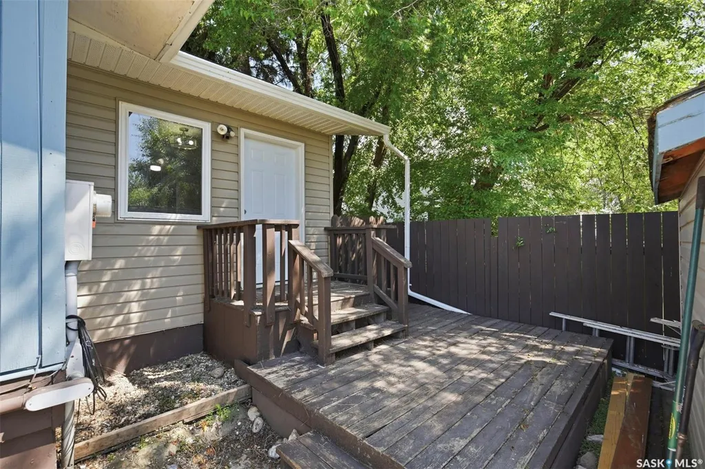 1919 14th Street W Prince Albert SK S6V 3P3
