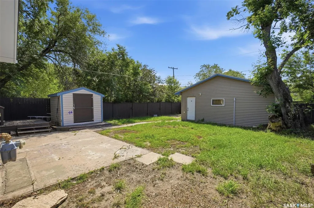 1919 14th Street W Prince Albert SK S6V 3P3