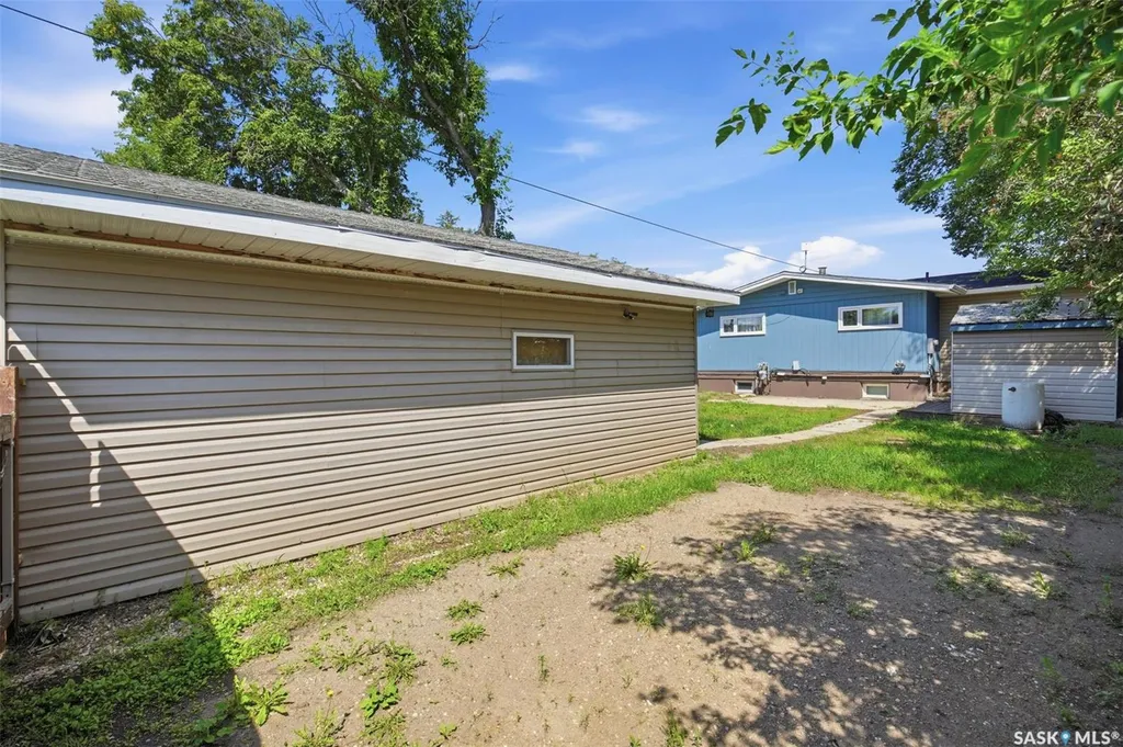 1919 14th Street W Prince Albert SK S6V 3P3