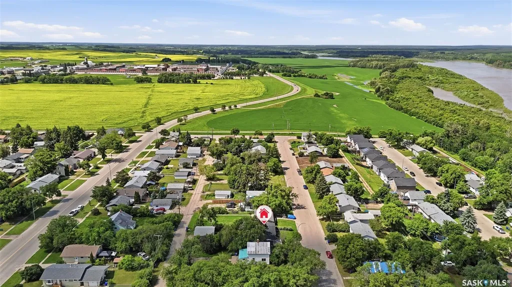 1919 14th Street W Prince Albert SK S6V 3P3