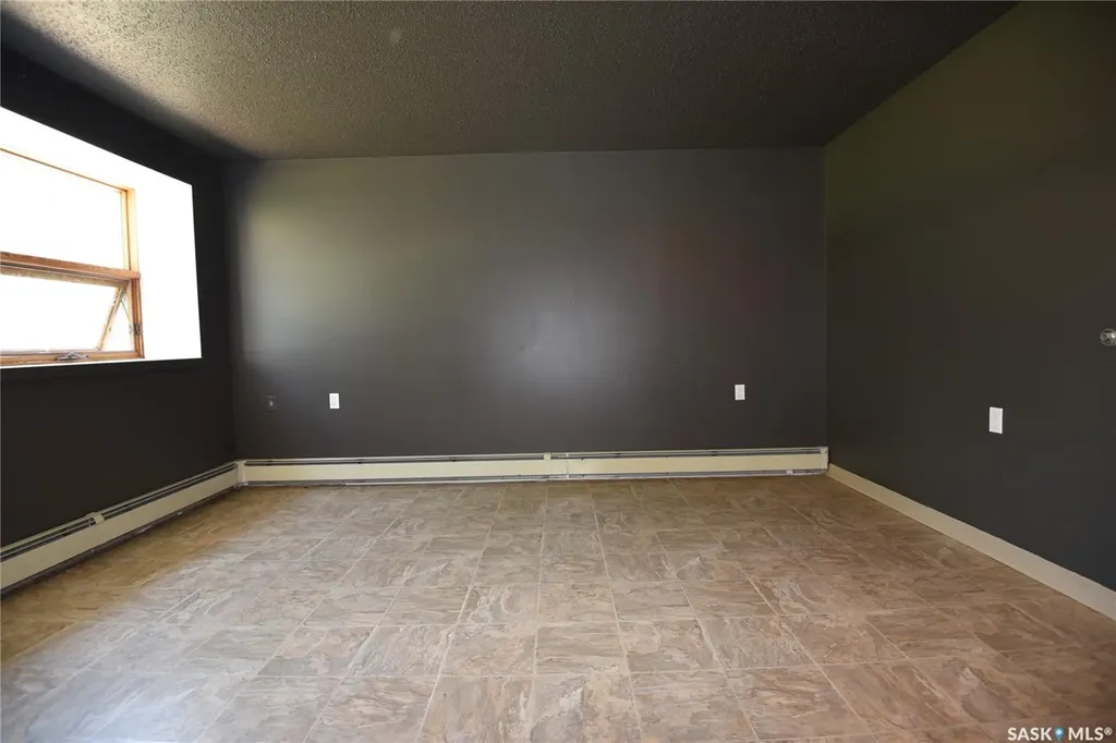 102 Manor Drive Nipawin SK S0E 1E0