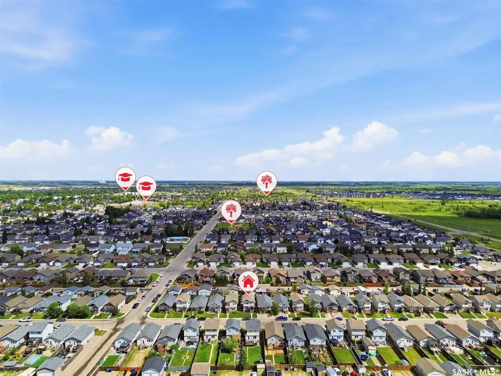 911 Glenview Cove Martensville SK S0K 0A2