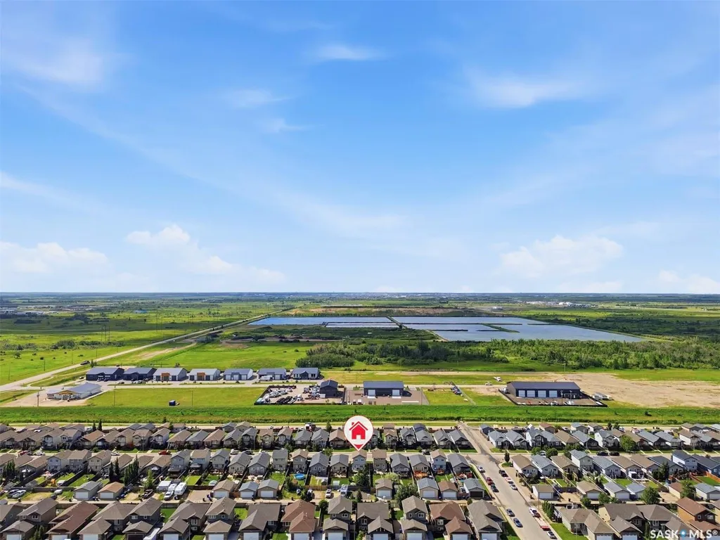 911 Glenview Cove Martensville SK S0K 0A2