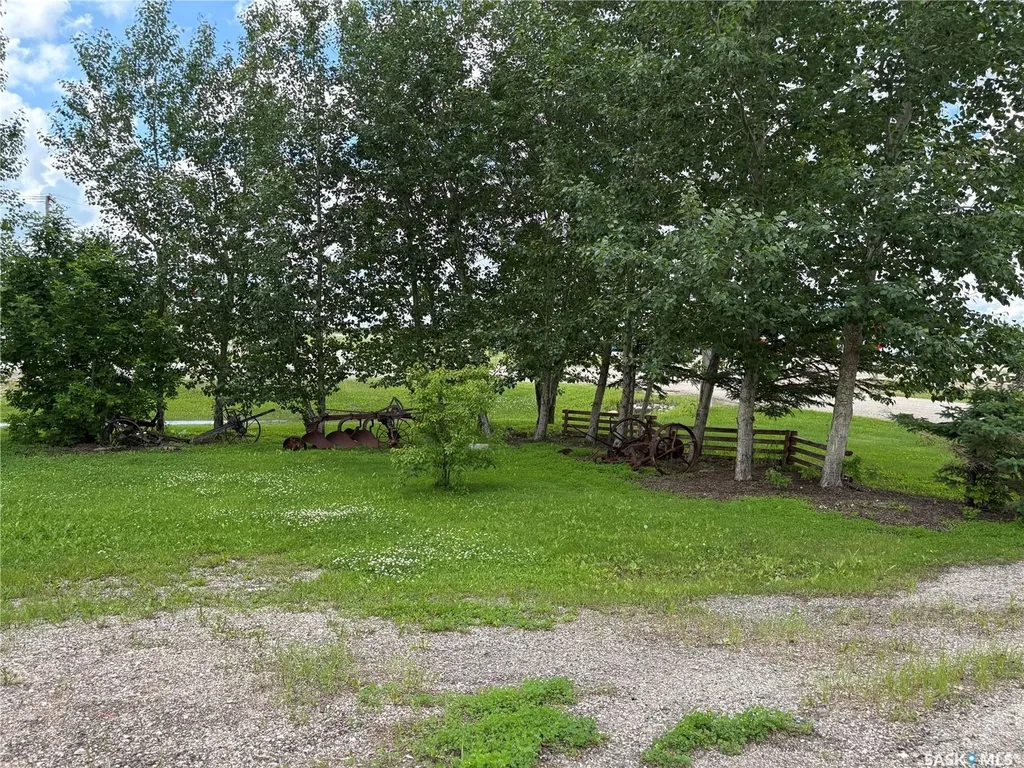 418 - 16 Highway Foam Lake SK S0A 1A0