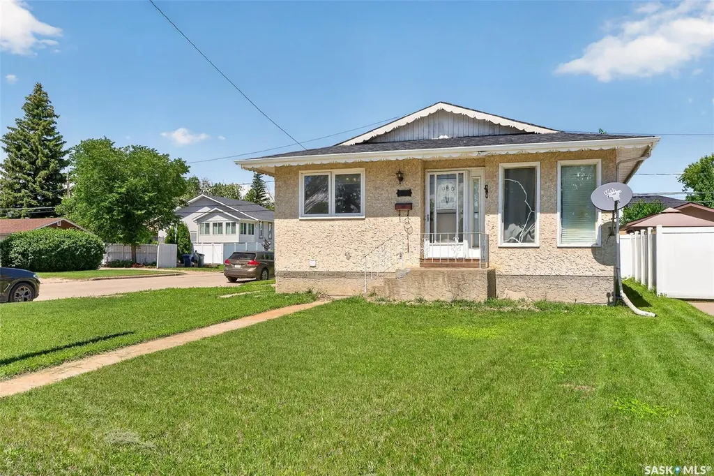 980 Brown Street Moose Jaw SK S6H 2Z2