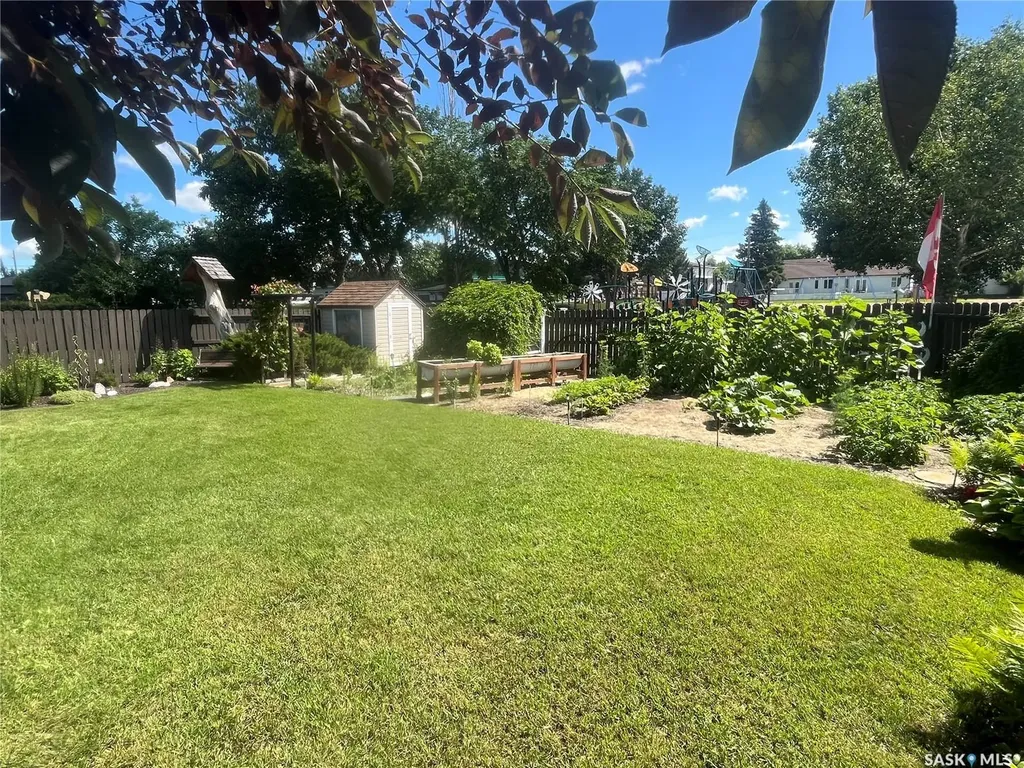 502 Young Street Rosetown SK S0L 2V0