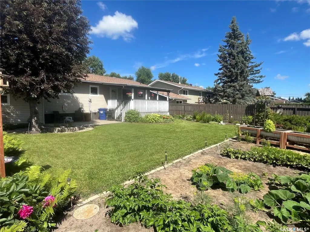 502 Young Street Rosetown SK S0L 2V0
