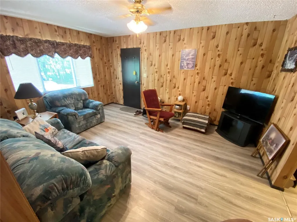 114-115 Government Road Good Spirit Lake SK S0A 0L0