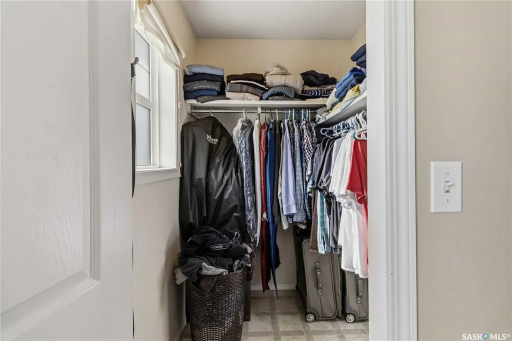 203 Herold Terrace Saskatoon SK S7V 1H7