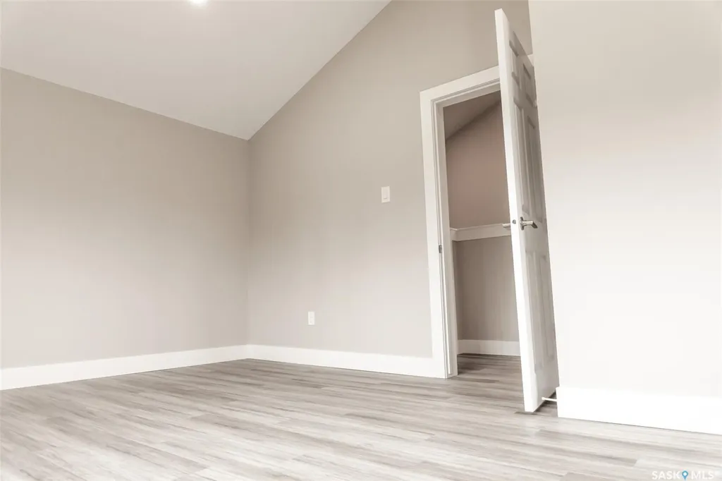 59 Lillooet Street E Moose Jaw SK S6H 4S3
