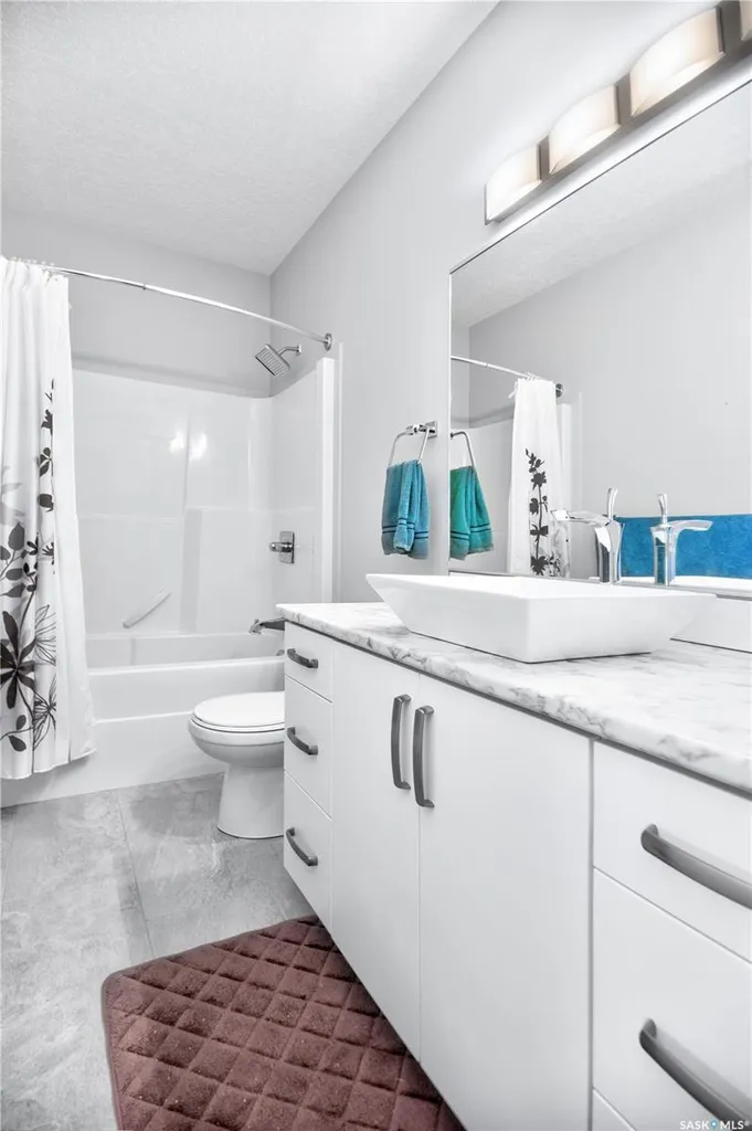 2800 Lakeview Drive Prince Albert SK S6W 0A4
