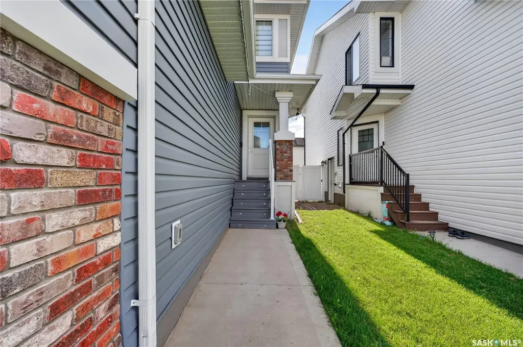 4764 Mutrie Crescent Regina SK S4V 3Y4