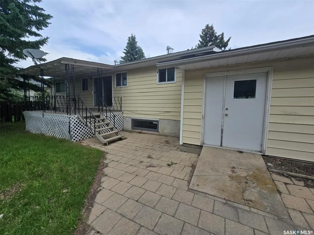 1118 Bell Street Indian Head SK S0G 2K0
