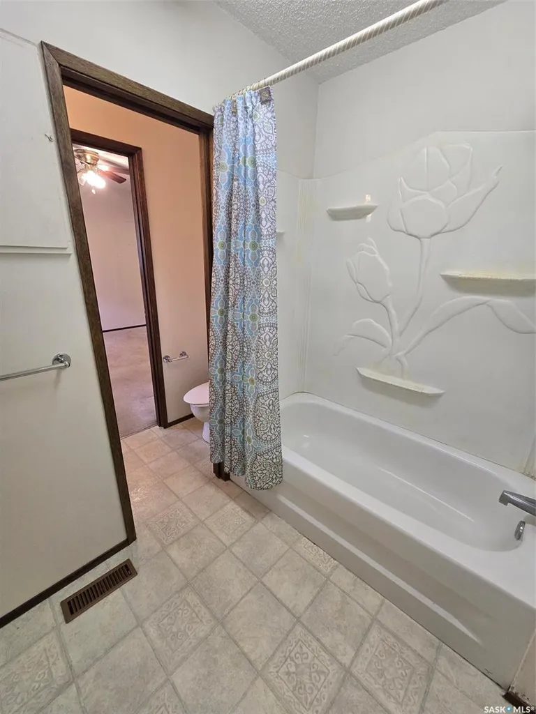 1118 Bell Street Indian Head SK S0G 2K0