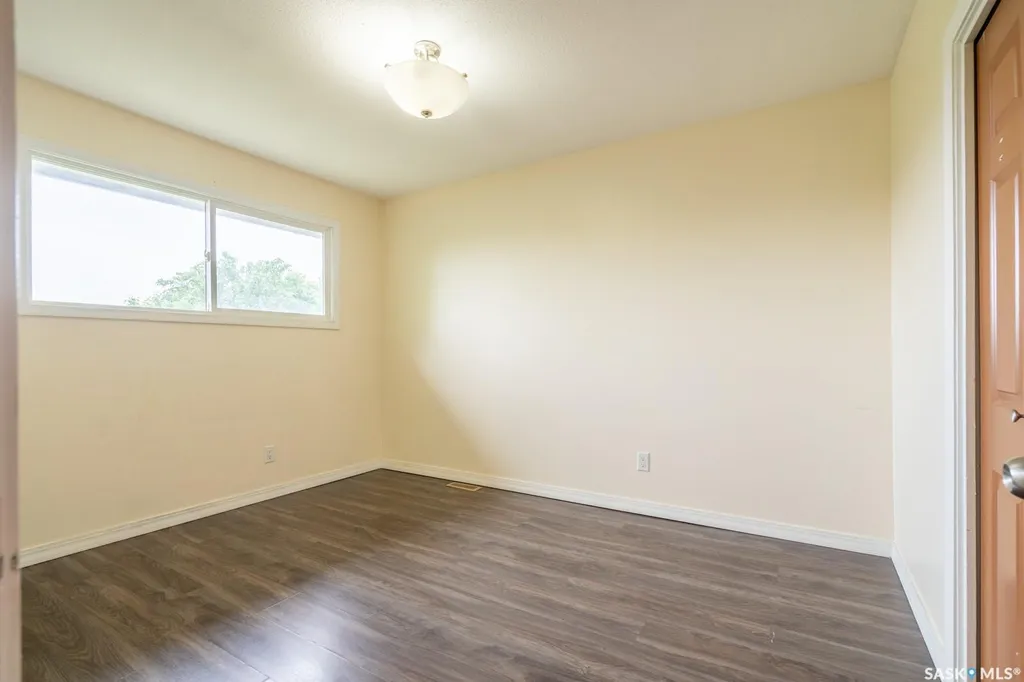 169 Rothwell Crescent Regina SK S4R 1R5