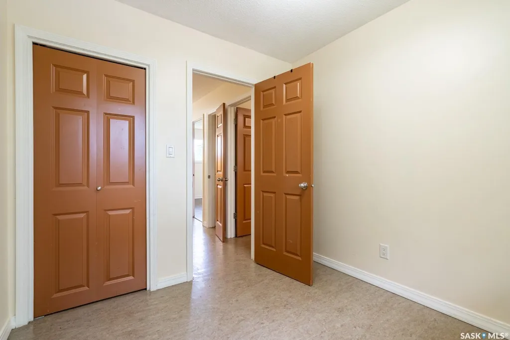 169 Rothwell Crescent Regina SK S4R 1R5