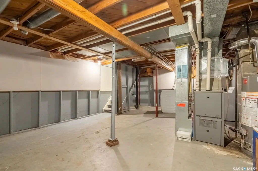 169 Rothwell Crescent Regina SK S4R 1R5