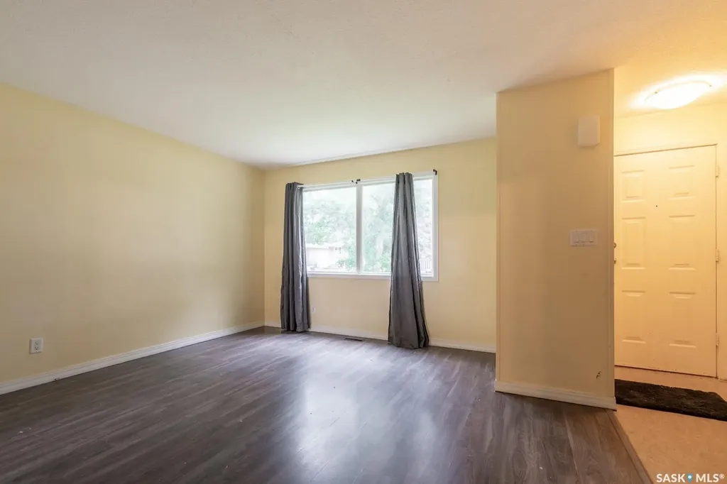 169 Rothwell Crescent Regina SK S4R 1R5