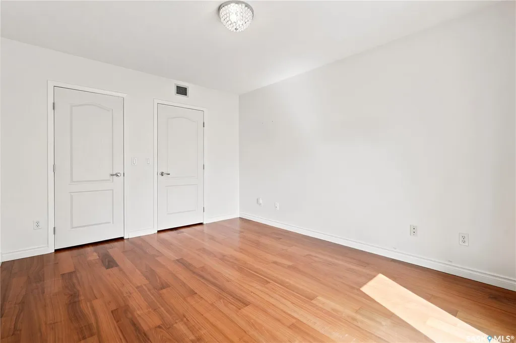 2333 Scarth Street Regina SK S4P 2J8