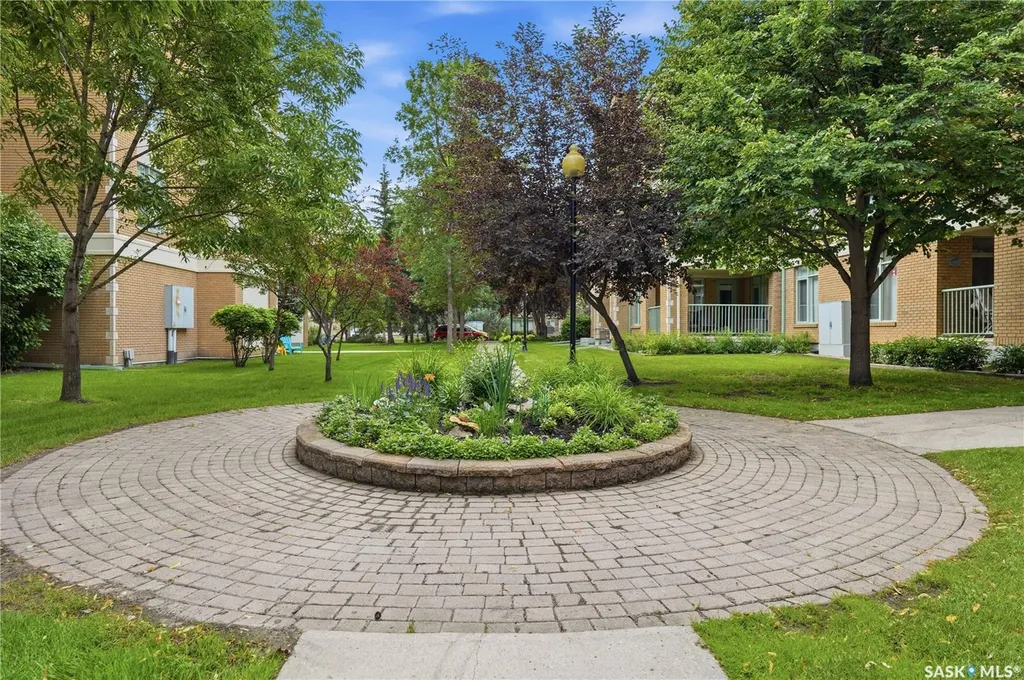 2333 Scarth Street Regina SK S4P 2J8