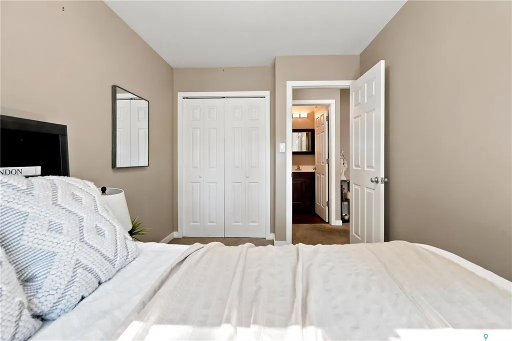 465 Montreal Street Regina SK S4R 1L4