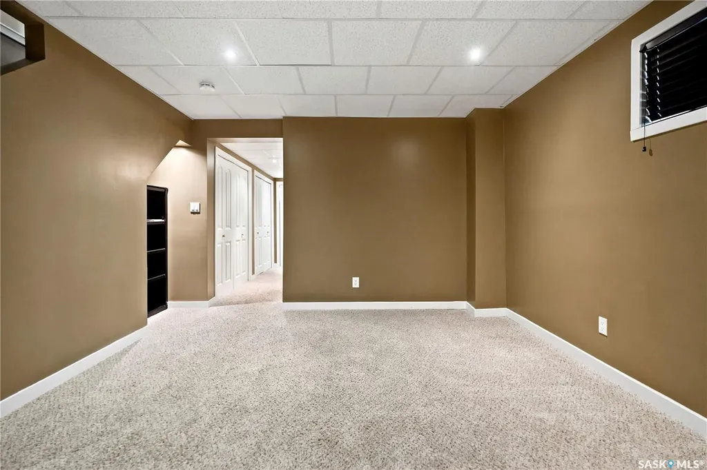 465 Montreal Street Regina SK S4R 1L4