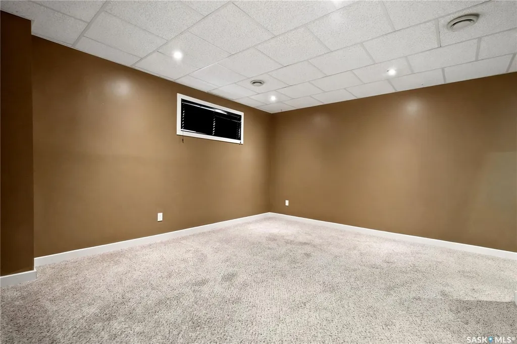 465 Montreal Street Regina SK S4R 1L4