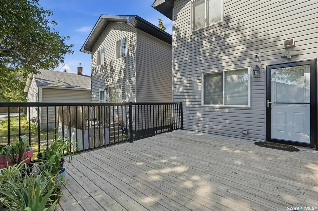 465 Montreal Street Regina SK S4R 1L4
