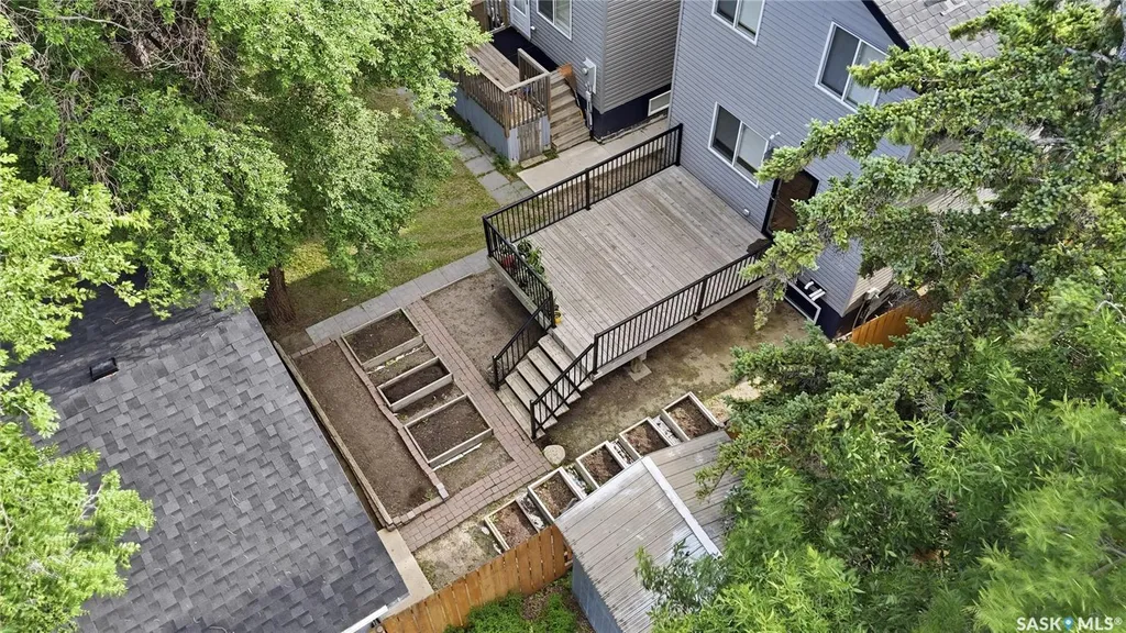 465 Montreal Street Regina SK S4R 1L4