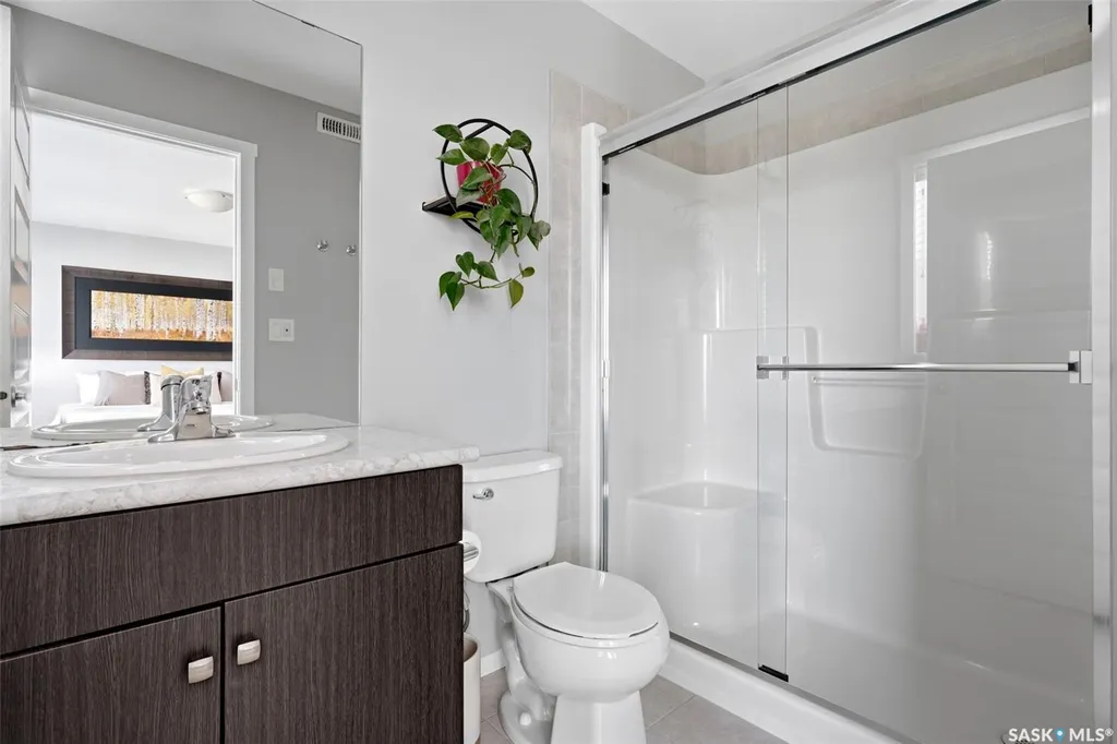 5477 Cade Street E Regina SK S4V 3N9
