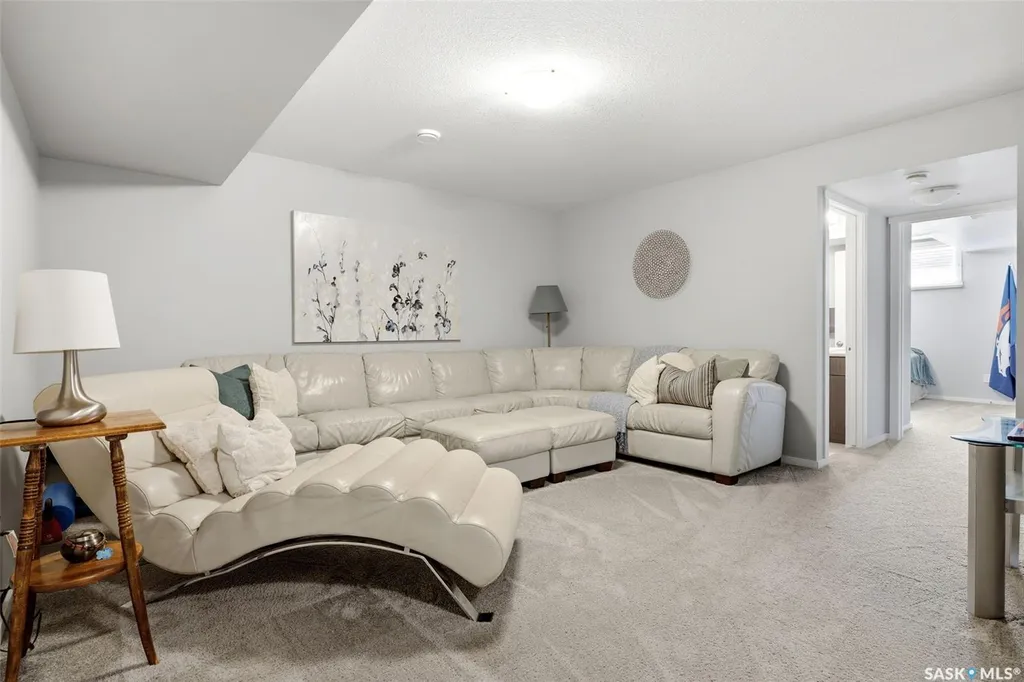 5477 Cade Street E Regina SK S4V 3N9
